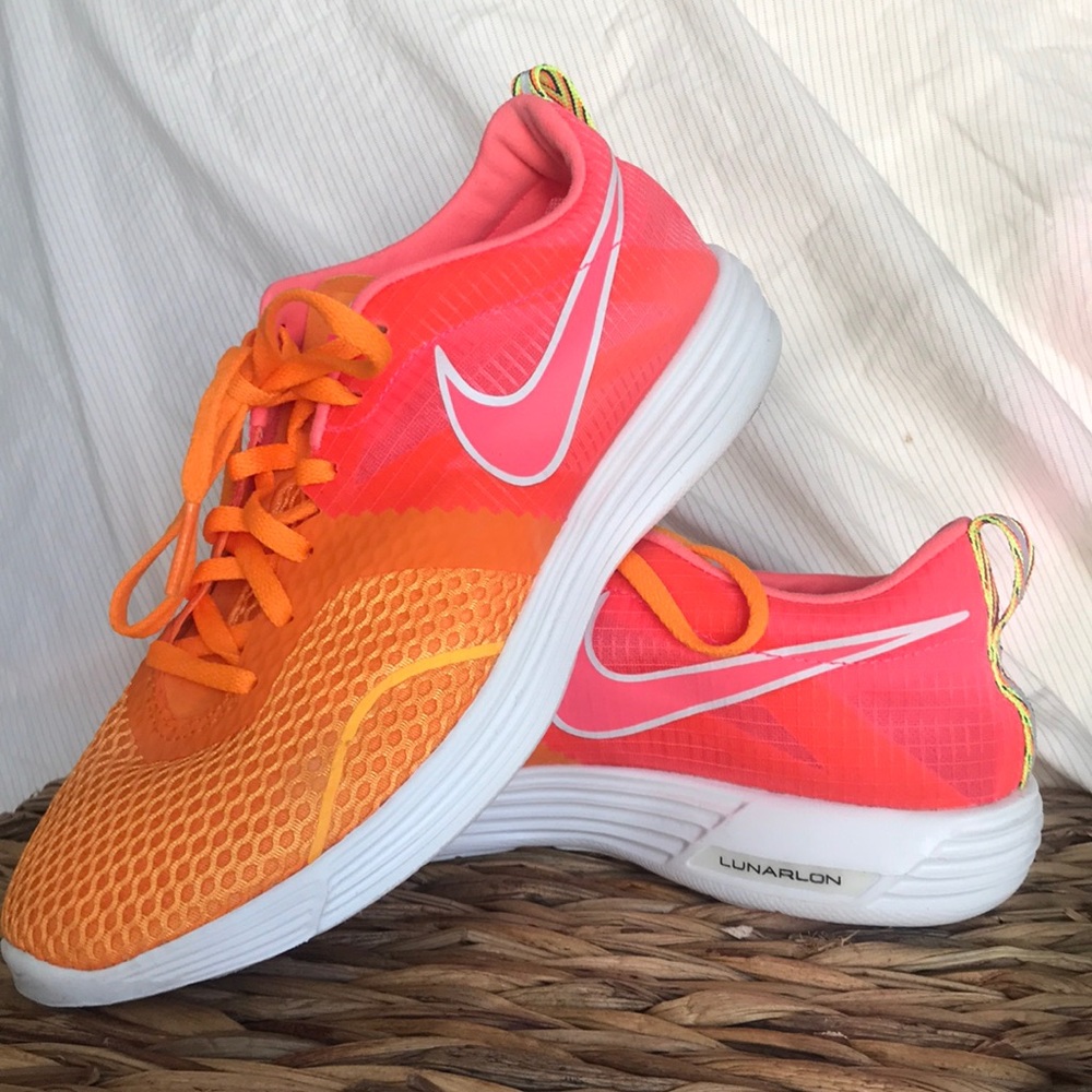 ✧Nike Lunarlon Athletic Shoes Pink&Orange
»size 8!